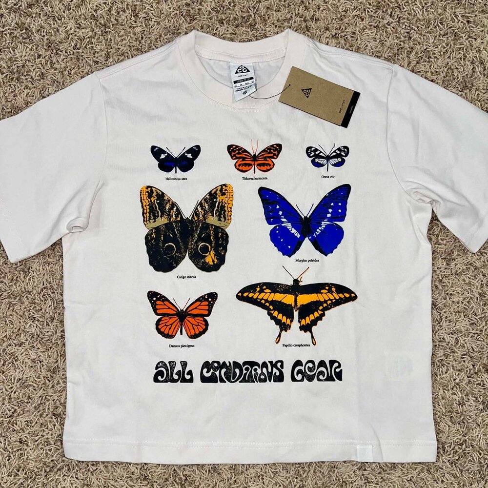 Nike ACG Women's Dri-FIT Butterfly Crop T-Shirt Phantom HF9522-030 Size XS (New) - Picture 1 of 16